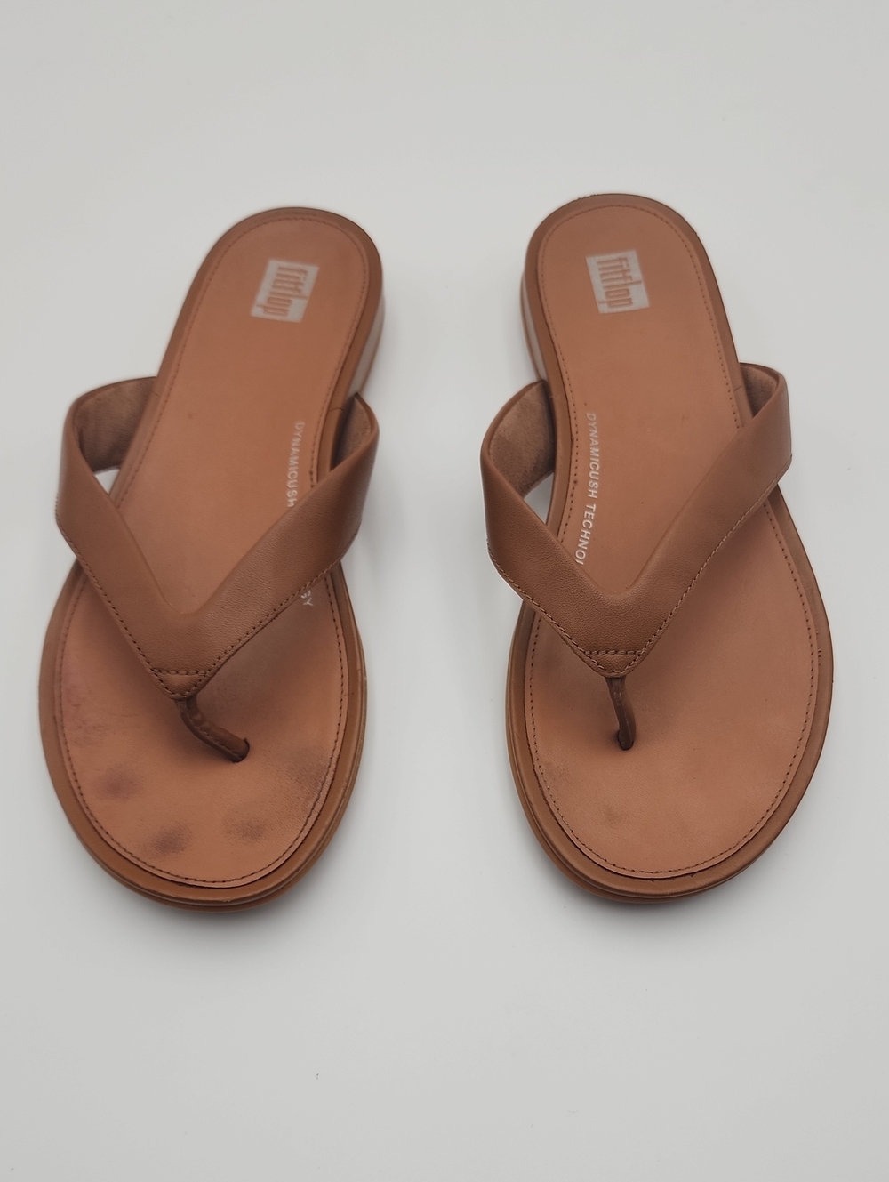 FitFlop Gracie Cognac Brown Leather Flip-Flops Sandals For Women - Size US 7